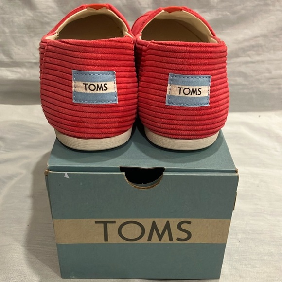 NWT - Toms 6.5 women’s Red Loafers corduroy Slip-Ons loafers shoes - Picture 5 of 13